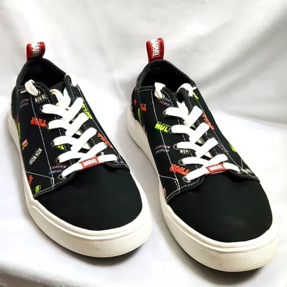 TOMS Marvel Superheros Multicolored sneakers (mens size 10.5)