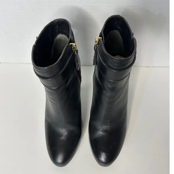 Tory Burch Black Bristol Equestrian Calf Leather Ankle Zip Bootie black size 5.5
