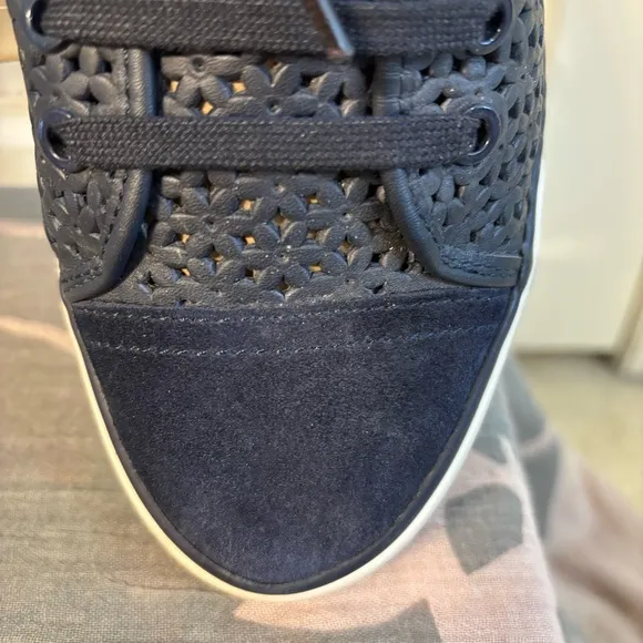 Tory Burch Blue Sneakers with Perforated Leather