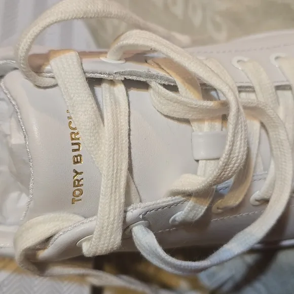 Tory burch,  size 8.5 Chic White and Silver Sneakers