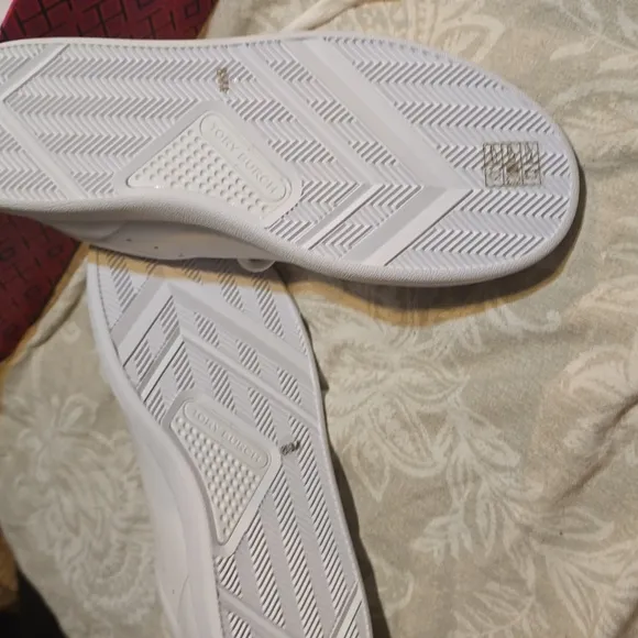 Tory burch,  size 8.5 Chic White and Silver Sneakers