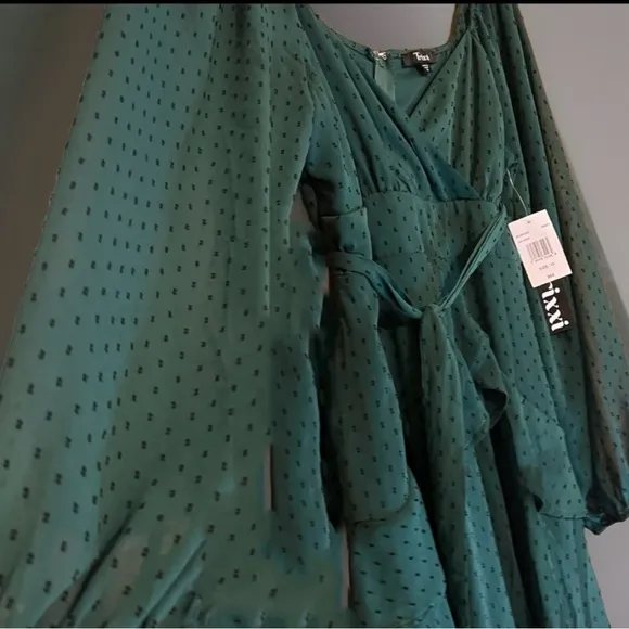 Trixxi Women's Fun Flirty Ethereal Emerald Green &amp; Black Mini Dress Sz 15 NWT