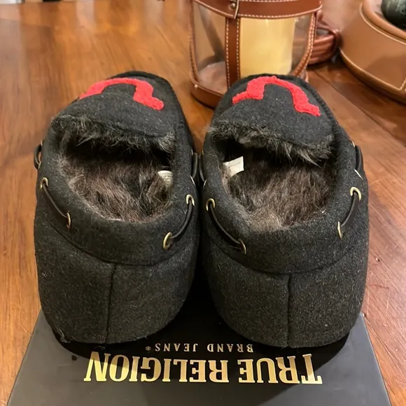 True Religion Men’s Slippers House Shoes new black multiple sizes available