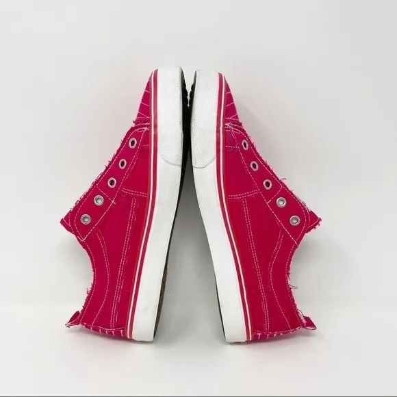 True Religion Y2K Korey Slip On Sneakers