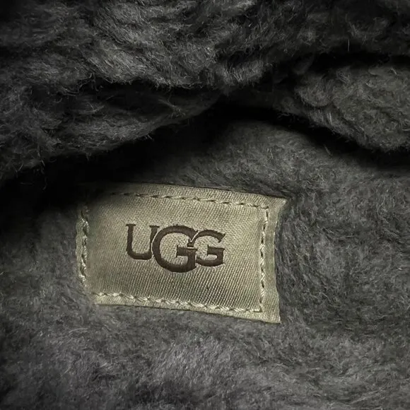 UGG 3236 Neumel Women's Suede Wool Chukka Ankle Boots - Black - Size 12