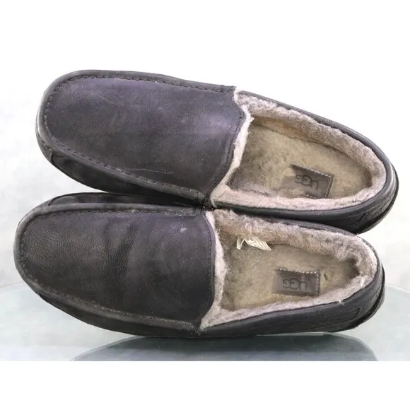 UGG Ascot $120 Men's Slippers Shoes Size 13 Matte Leather Black 1103889