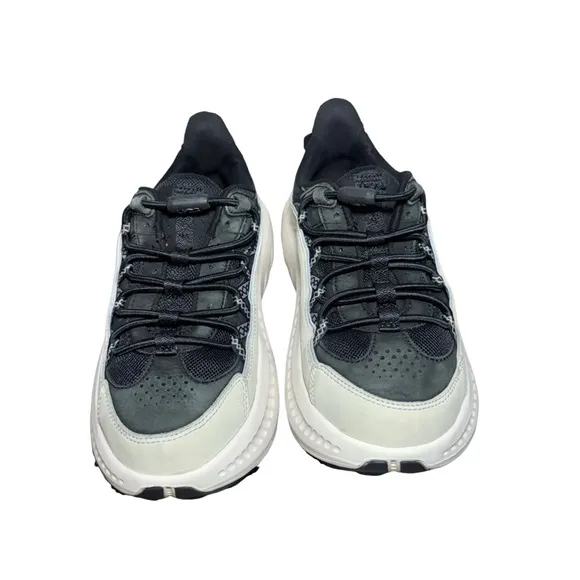 Ugg Australia Men`s CA805 V2 Remix Sneaker Size 6.5