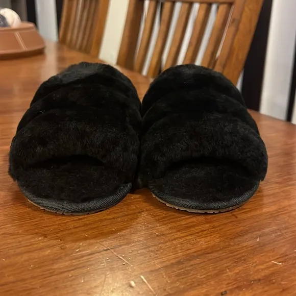 Ugg Australia T Fluff Yeah slides sandals shoes new Toddlers Boys Girls Size 11