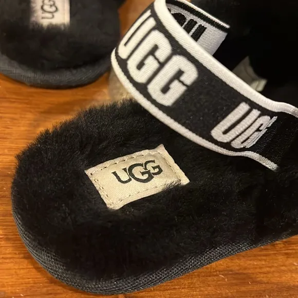 Ugg Australia T Fluff Yeah slides sandals shoes new Toddlers Boys Girls Size 11