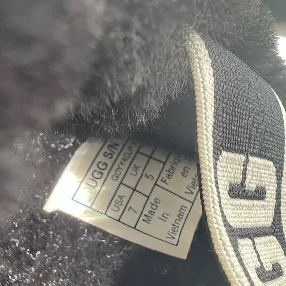 UGG black fluff slip on sandals furry 7