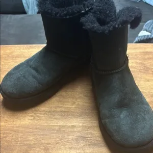 UGG Black Suede Ankle Boots with Bow Size 8
