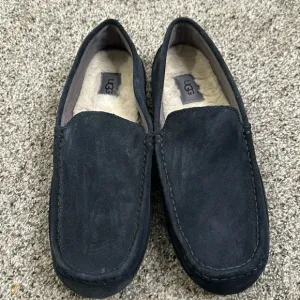 Ugg black suede leather loafer slippers shoes size 10