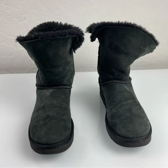 Ugg Boots Nash Winter Snow Solid Black Leather Sheepskin Big Buckle Metal Detail