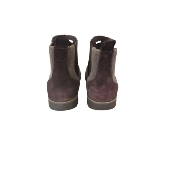 UGG Callum Chelsea Boots Brown Suede Size 7 Australia Made Rubber Soles Durable