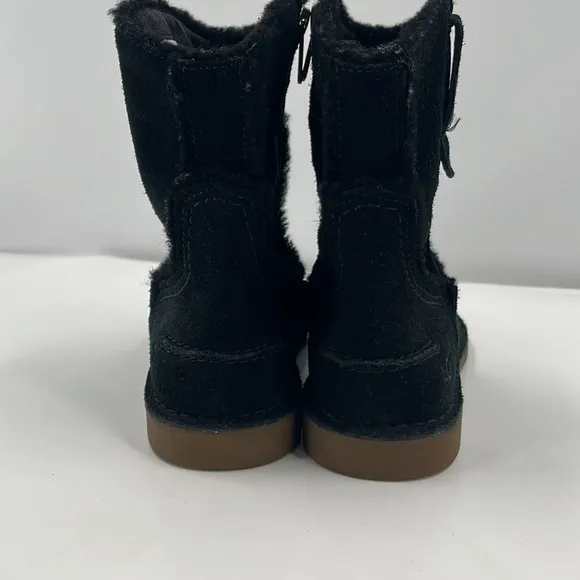 Ugg Catica Black Suede Leather Ankle Boots Western Booties Shearling Casual 6