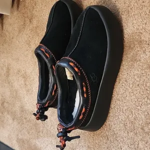 UGG Classic Boom Slip-on Sneakers