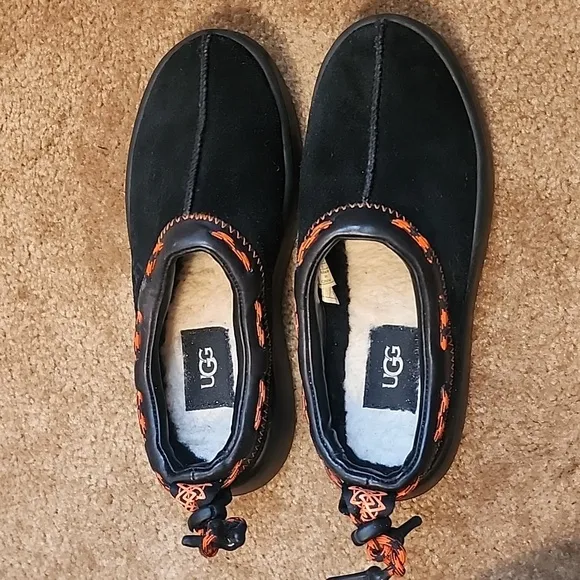 UGG Classic Boom Slip-on Sneakers