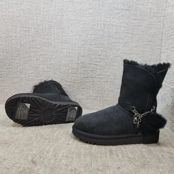 UGG Classic Mini Women's Size US 5 Black Sheepskin Chain Logo Strap Boots NEW