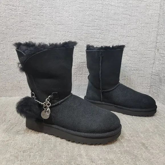 UGG Classic Mini Women's Size US 5 Black Sheepskin Chain Logo Strap Boots NEW