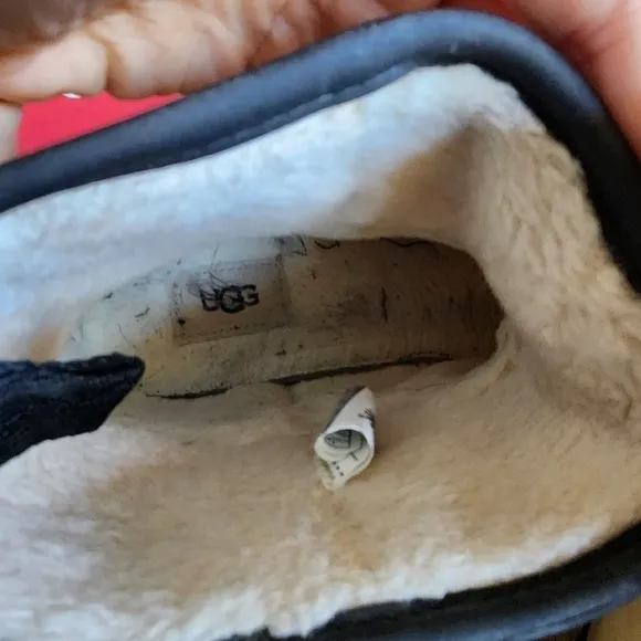 UGG Clear Shearling boots 1113190