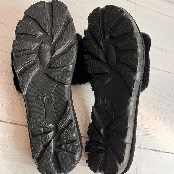 UGG Cozette Slide Womens Black Sheepskin Slippers 9 Indoor Outdoor Comfort NEW!