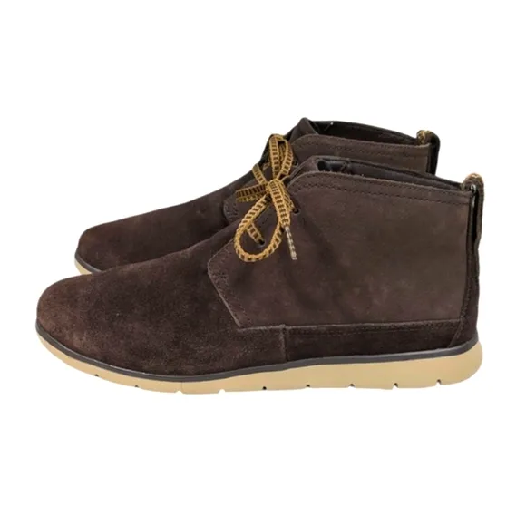 UGG Freamon Chukka Boots EUC $130 Size 7.5   S3196