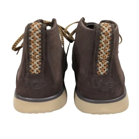 UGG Freamon Chukka Boots EUC $130 Size 7.5   S3196