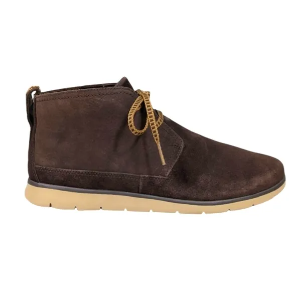 UGG Freamon Chukka Boots EUC $130 Size 7.5   S3196