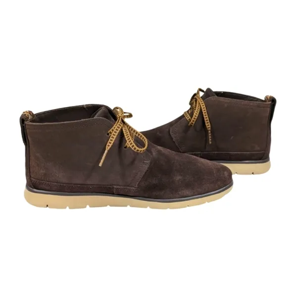 UGG Freamon Chukka Boots EUC $130 Size 7.5   S3196
