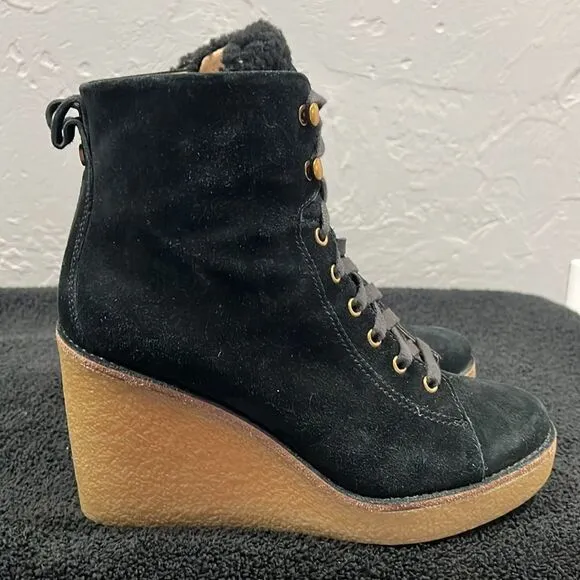 🔥🔥 UGG KIERNAN BLACK SUEDE SHEEPSKIN WEDGE ANKLE BOOTS Women Sz 9 - PERFECT