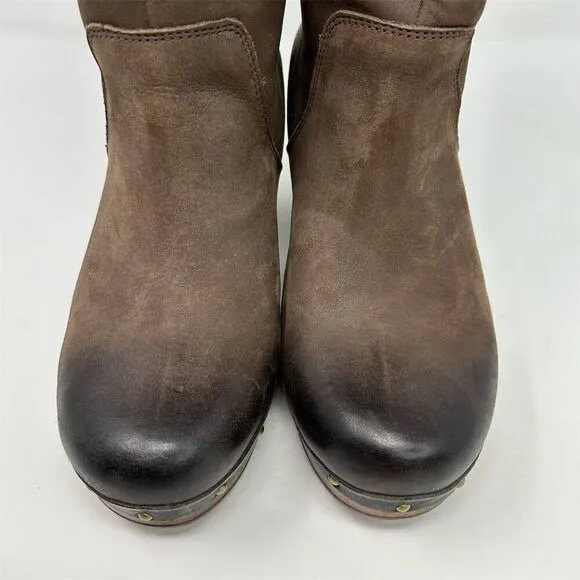 UGG Lynnea Brown Leather Sheepskin Lined Clog Studded Heeled Boots Size 8