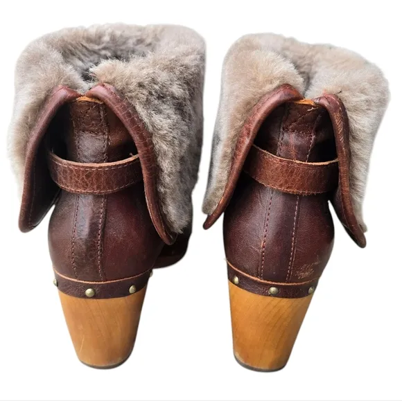 UGG Lynnea II Sheepskin Studded Clog Boots, Size 7M, Chestnut