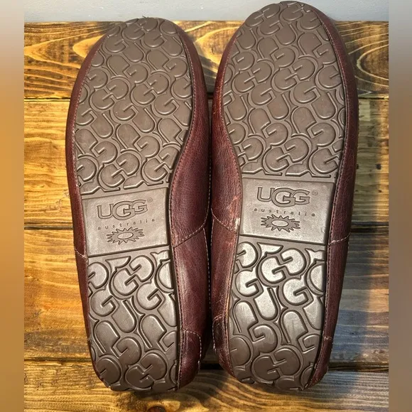 UGG Men's Ascot 5379 Brown Leather Shearling Fur Lined Slippers Shoes Size 17 US