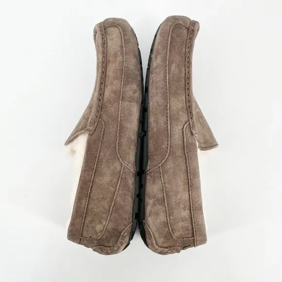 UGG Mens Australia 5775 Ascot Chestnut Brown Suede Sheepskin Slippers Shoes