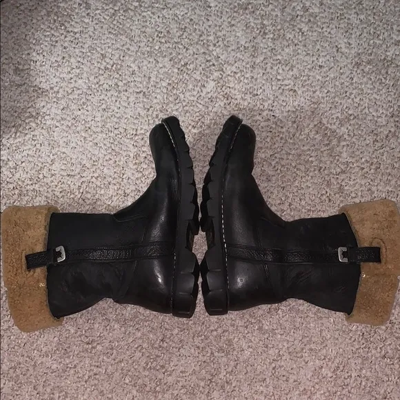 UGG Men's Black and Tan Boots