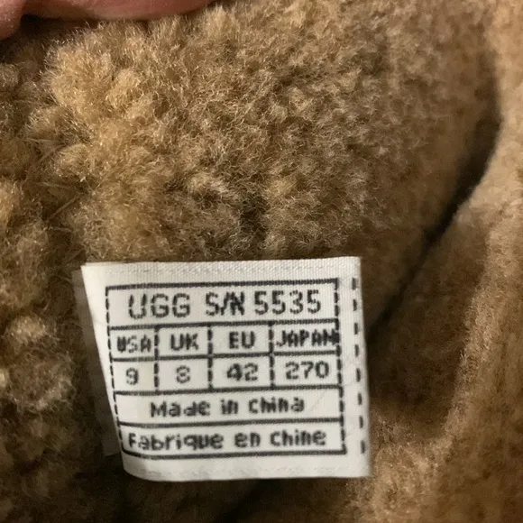 UGG Men's Black and Tan Boots