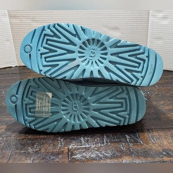 Ugg Nemuel light aqua blue suede leather sherpa boots Booties men's size 11