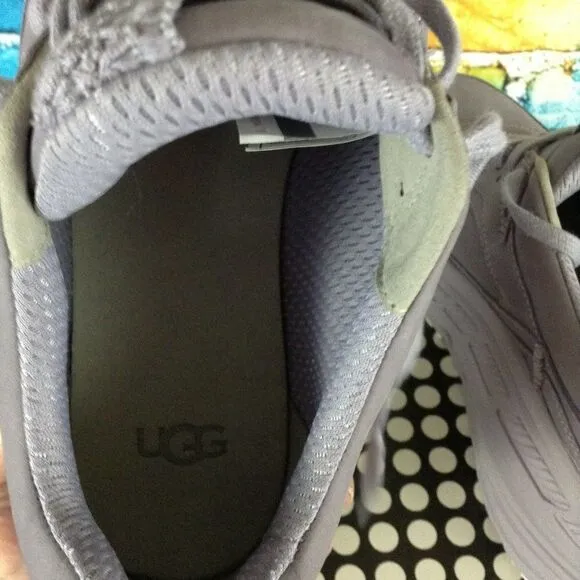 UGG Purple Platform Sneakers Size 7 Tennis Shoes S/N 1117870