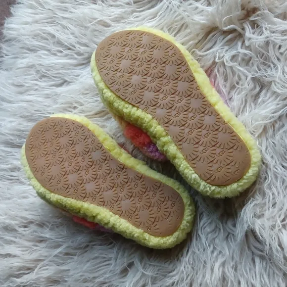 Ugg shoes