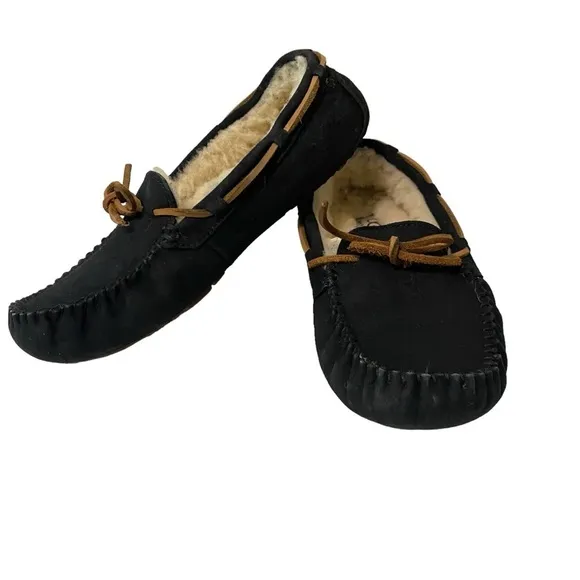 UGG - SIZE 7 - DARK NAVY BLUE - HOUSE SHOES / SLIPPERS / COMFY SHOES - S4