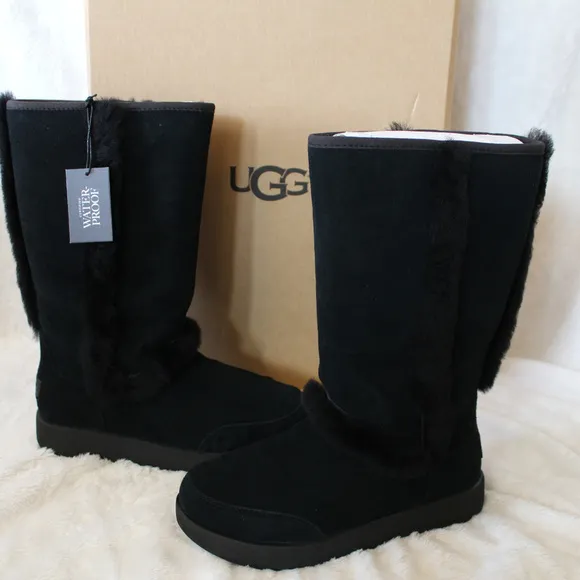 UGG TALL SUNDANCE BLACK SUEDE WATERPROOF‎ BOOTS