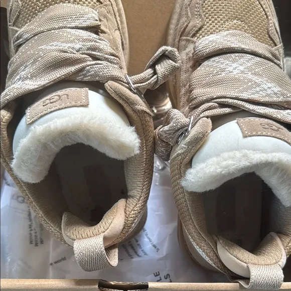 UGG Tan Sneakers with Shearling Lining size 7 great condition