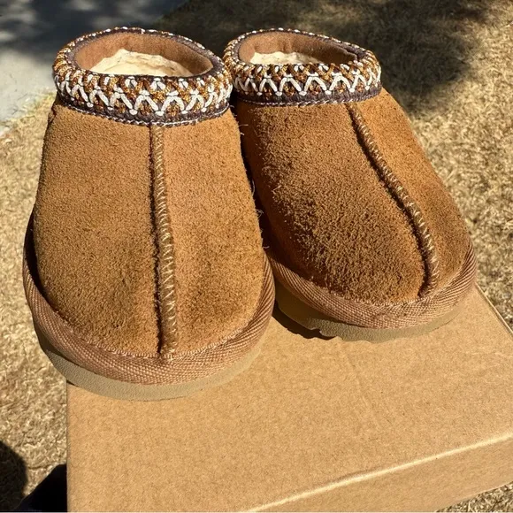 UGG Tasman II Brown‎ Suede Slip-On Clog Mules Slippers Toddler Shoes Size 6