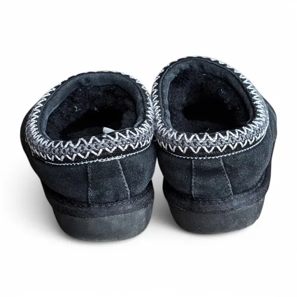 UGG Tasman Men's Black Suede Slippers Sz 10 Comfy Shearling Slip On Shoes