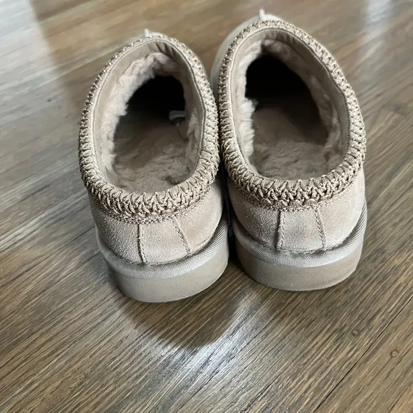 UGG Tasman shoes