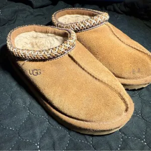 UGG Tasman Tan Suede Kids Slip Ons size 12