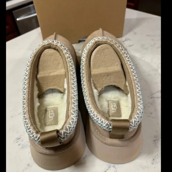 ✨🌟🌺UGG Tazz Chestnut Suede Leather Wool Platform Shoes Women's Slippers🌻