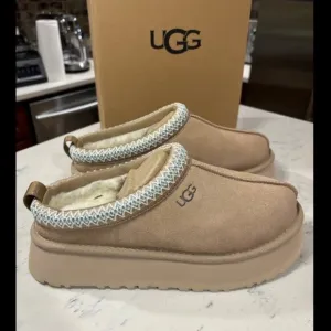 ✨🌟🌺UGG Tazz Chestnut Suede Leather Wool Platform Shoes Women's Slippers🌻