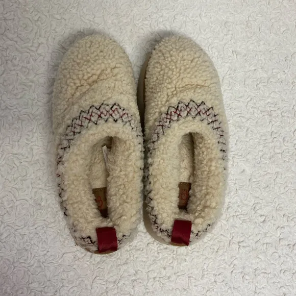 UGG TAZZ UGG BRAID SHEEPSKIN PLATFORM SLIPPERS SHOES, WOMENS Size 6