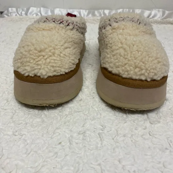 UGG TAZZ UGG BRAID SHEEPSKIN PLATFORM SLIPPERS SHOES, WOMENS Size 6